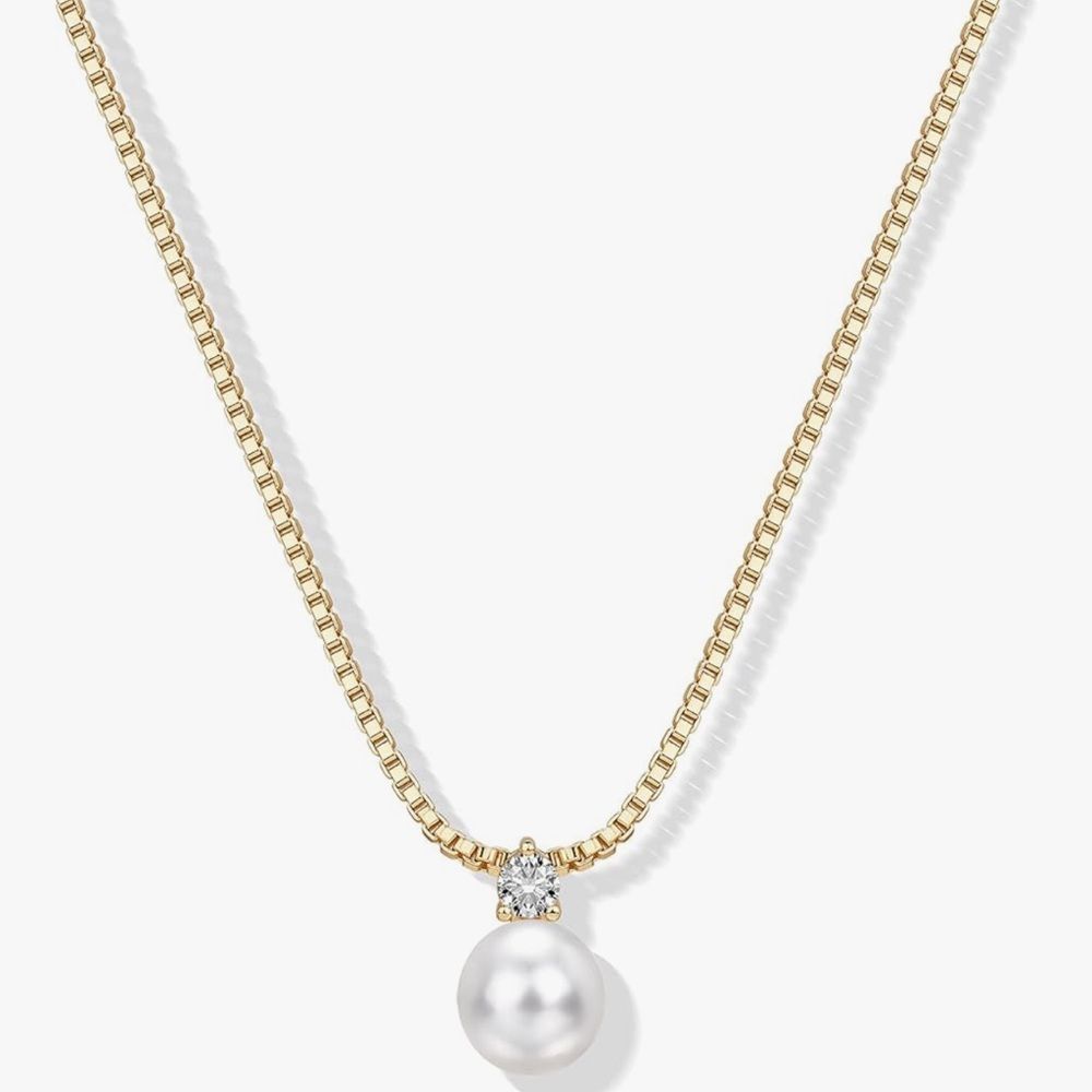 NEW 14K Gold Plated Pearl Pendant Necklaces